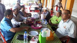 Hal ini karena tanah liat merupakan jenis tanah yang dapat kita temui banyak di wilayah indonesia. Pejabat Pejabat Tanah Dan Jajahan Pasir Puteh Original Facebook