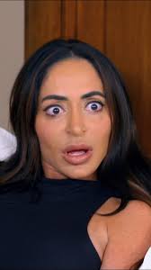 Mike and Vinny 2.0 squaring up was NOT