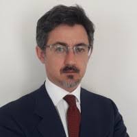 1900+ perfiles de «Colantonio»