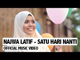 Muzik video terkini daripada sleeq dan najwa latif dengan lagu untuk dia. Najwa Latiff Satu Hari Nanti Lyrics English Translation