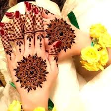 The normal color that is used in old times is normal dark but today you all know that women are in search of new eid mehndi designs because on this coming eid festival they want to look beautiful and charming. Top 151 Latest Mehndi Designs 2020 Simple Mehandi Design To Try