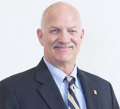 Dwight Benedict's Instagram, Twitter & Facebook