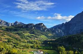 Offering charming rooms with rustic décor, la posada el angel de la guarda is set in the small village of güemes, 3.7 mi from the beaches at langre. Decalogo Para Amar Y Trabajar Por Cantabria Por Matias Aurelio Guemes Pena