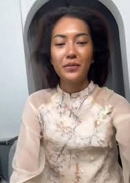 Hi my loves. I not knowing it's already afternoon. I was tired last night  lick!ng Bao Hoang 🍆 I woke up like this... Kissis 🙏😘