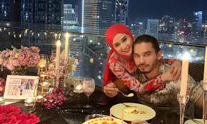 Maybe you would like to learn more about one of these? Pernah Minta Cerai Daripada Aeril Zafrel Wawa Zainal Hargai Kesabaran Suami Hot Fm