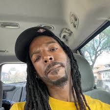 Andre Chism's Instagram, Twitter & Facebook