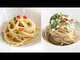 Foto di aline ponce da pixabay gli spaghetti, aglio, olio e peperoncino sono il classico 'piatto povero' della cucina campana super lastminute che decidiamo di portare in tavola quando andiamo di fretta, siamo in ritardo e non abbiamo modo di metterci ai fornelli per preparare un pasto più elaborato. Spaghetti Aglio Olio E Peperoncino Originale Vs Gourmet Vitale Bianco Abbate Youtube