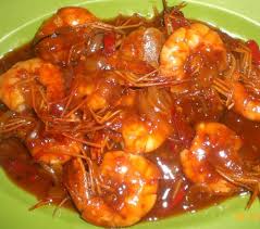 Dengan rasa saos yang pedas manis dan nikmatnya tekstur udang membuat olahan udang pedas manis yang satu ini sangat nikmati untuk disantap bersama. Gurih Dan Renyah Ini Dia Resep Udang Saus Padang