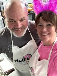 Wake & Shake Donut Shop‎