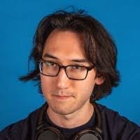 Kevin Wiesner's Instagram, Twitter & Facebook