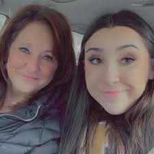 where to find the best cinnamon rolls