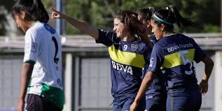 Tevez es una fija de russo y aunque soldano es el elegido del dt, varios quieren acompañar a carlitos. Otra Goleada Femenino