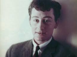 Holly Shy's Instagram, Twitter & Facebook