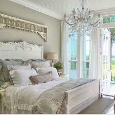 A french bedroom has a very elegant look to it. 5 Easy French Country Bedroom Ideas Flourishmentary