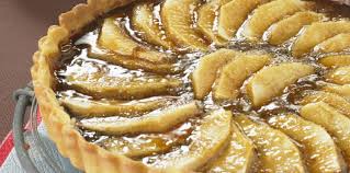Une recette rapide pour une bonne tarte parfumée. Recette Tarte Pommes Bananes Et Chocolat Circulaire En Ligne