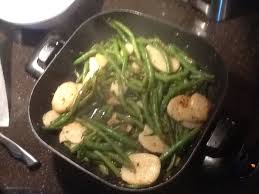 In Your Electric Skillet Put In 1 2 Inch Of Water Throw In The Green Beans Boil Covered For 4 Minutes Drain Add Skillet Meals Cooking Frying Pan Recipes