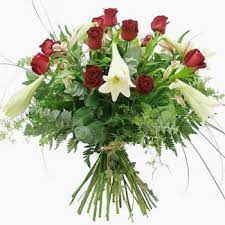 Yerevan Passion Flower Delivery 10 Red Roses 5 White Lilies Flower Delivery Yerevan Online Florist Yerevan
