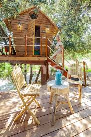 France Bouches Du Rhone 13 Cassis Cabane Provencale Dans Les Arbres Cabane Cabane Perchee Salles De Bains Exterieures