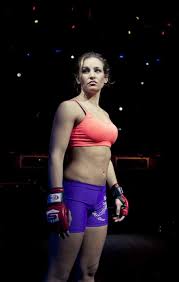 Born august 18, 1986) is an american mixed martial arts pundit, submission grappler and mixed martial artist who competes in the ultimate fighting championship (ufc) and is a former ufc women's bantamweight champion. Miesha Tate Bodyshot Strikeforce Vs Miesha Tate Miesha Tate Ufc Ufc Women Miesha Tate