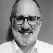 Thanking Montefiore's Peter Semczuk for going above and beyond his calling  to help save the life of my cousin from COVID.