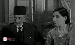 قدم محمد كمال المصرى ١١٢ فيلما و ٨٦ مسرحية. Ù…Ø­Ù…Ø¯ ÙƒÙ…Ø§Ù„ Ø§Ù„Ù…ØµØ±ÙŠ Ø´Ø±ÙÙ†Ø·Ø­ Ø§Ù„Ø³ÙŠÙ†Ù…Ø§ Ø§Ù„Ø°ÙŠ Ø§ÙƒØªØ´Ù Ø¬ÙŠØ±Ø§Ù†Ù‡ ÙˆÙØ§ØªÙ‡ Ø¨Ø§Ù„ØµØ¯ÙØ© ÙˆÙŠÙƒÙŠ Ù…ØµØ±