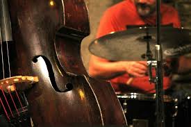 I think that it's really hard to talk about the best without talking about each stage of jazz. All You Need To Know About Jazz Drums Superprof