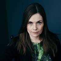 Andrea Walraven's Instagram, Twitter & Facebook