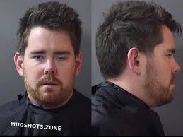 Eric Batt's Instagram, Twitter & Facebook