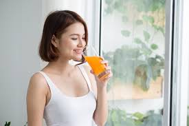 Manfaat rebusan kunyit jahe sereh jeruk nipis dan madu untuk kesehatan tubuh. Manfaat Minum Air Kunyit Sebelum Tidur Yang Menakjubkan Igmagazine Id