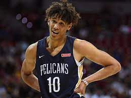 Nba player jaxson hayes was arrested by los angeles police after a physical altercation with officers who had responded to a call about a domestic dispute in woodland hills early wednesday morning. Report Former Longhorn Jaxson Hayes Arrested After Police Altercation Sports Illustrated Texas Longhorns News Analysis And More