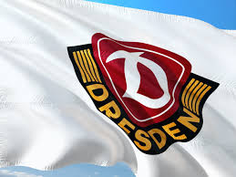 Wäre da nicht ein tattoo auf seinem linken oberschenkel. Hansa Rostock Dynamo Dresden Am Samstag Live Im Tv Bei Sport 1
