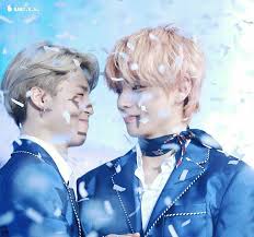 Dalam agency itu juga terdapat beberapa artis lain yang sudah terlebih dahulu terkenal seperti 2am dan glam. My Immortal Vmin Bts Vmin Bts Jimin