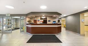 Hotel in Rocklin | SureStay Plus by Best Western Rocklin