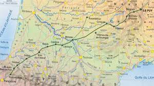 After booking, all of the property's details, including telephone and address, are provided in your l'annexe éloignée de la route. Voie Du Puy Aumont Aubrac Puy Figeac