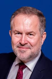 Earnings, taxes, revenue, employees, network, financial information Wechsel In Der Fuhrungsspitze Gunnar Volkers Wird Neuer Geschaftsfuhrer Der North Channel Bank Vorganger Bellmann Und Jablonka Wechseln In Die Holding Foto Mittelstand Cafe