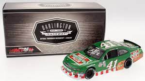 41 hunt brothers pizza ford mustang. Kevin Harvick Signed Nascar 2017 41 Hunt Brothers Pizza Throwback Mustang 1 24 Premium Action Diecast Car Pa Coa Pristine Auction