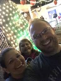 Dustin Redd's Instagram, Twitter & Facebook