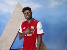 Trikots der saison 2021/2022, beiträge: Arsenal 21 22 Trikot Veroffentlicht Tricolor Drei Streifen Hosen Nur Fussball