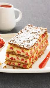 Recette Millefeuille Vanille Bourbon Granite A La Fraise 750g Recette Alimentation Gateaux Et Desserts Delicieux Desserts