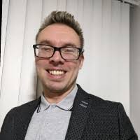 Lloyd Staples's Instagram, Twitter & Facebook