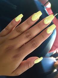 The little coffins look so damn beautiful with simple, neutral polish. Short Coffin Nails Today We Are Here To Show You 70 Amazing Short Coffin Nails Designs That Will Insp Square Acrylic Nails Acrylic Nails Coffin Yellow Nails