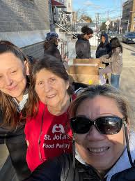 Holiday dinner side kits for Findlay families