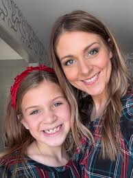 Miss wa Job's daughter hanging out with HMJ