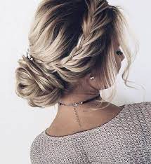 Ez Volt Az Elso Es Az Utolso Is Vagy Talan Megsem Casual Hair Up Hair Up Styles Short Hair Updo