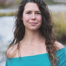 Emily Keenan's Instagram, Twitter & Facebook