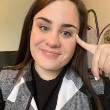 Anna Gambone's Instagram, Twitter & Facebook