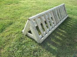 Built for easy transportation around the course. Cross Country Jumps Chicken Run