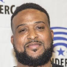 Watch Black Lightning