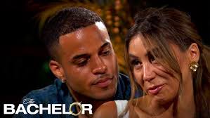 Grant Tells Juliana He’s ‘FALLING IN LOVE’ with Her During an Emotional  Date Night