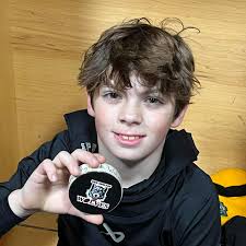 Why is my pellet stove flame constant